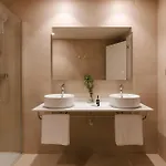 Hotel Hamsa House
