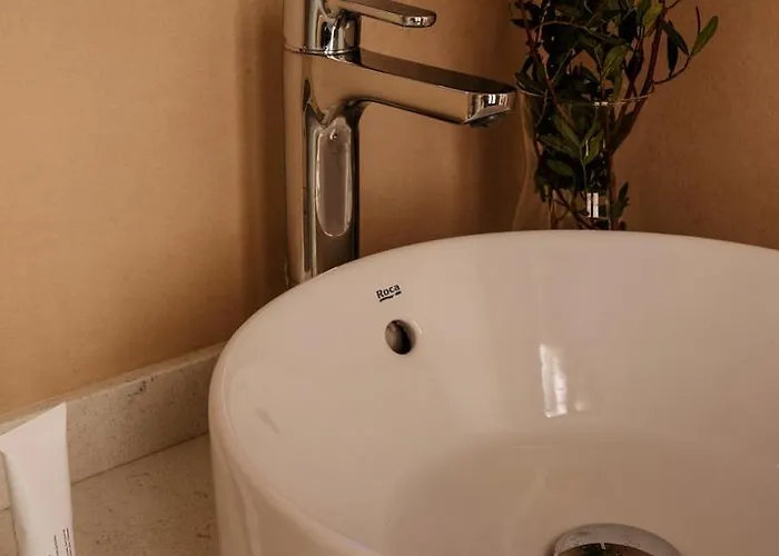 Ξενοδοχείο Hamsa House 3*