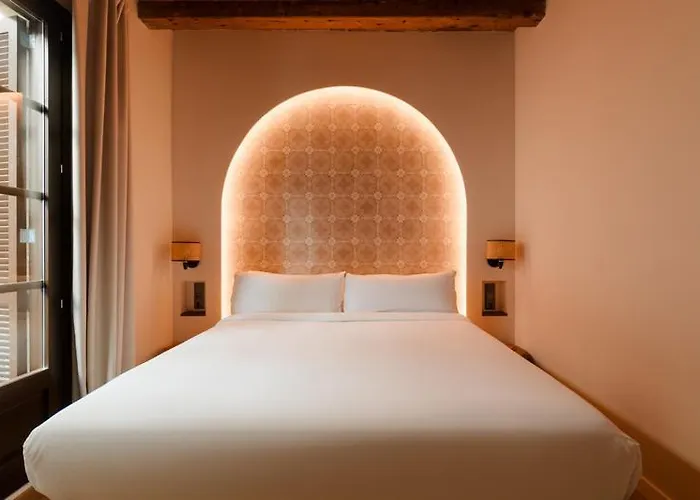 Ξενοδοχείο Hamsa House 3*
